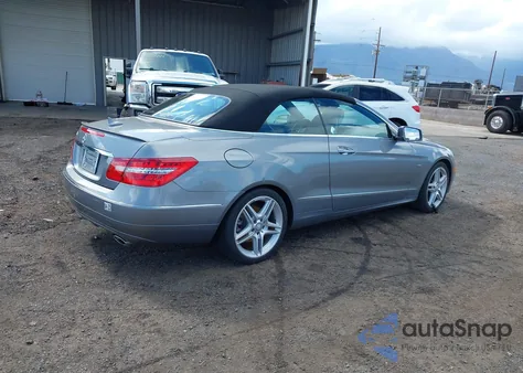 2012 Mercedes-Benz E 350 из США, поврежденный, VIN WDDKK5KF6CF168976